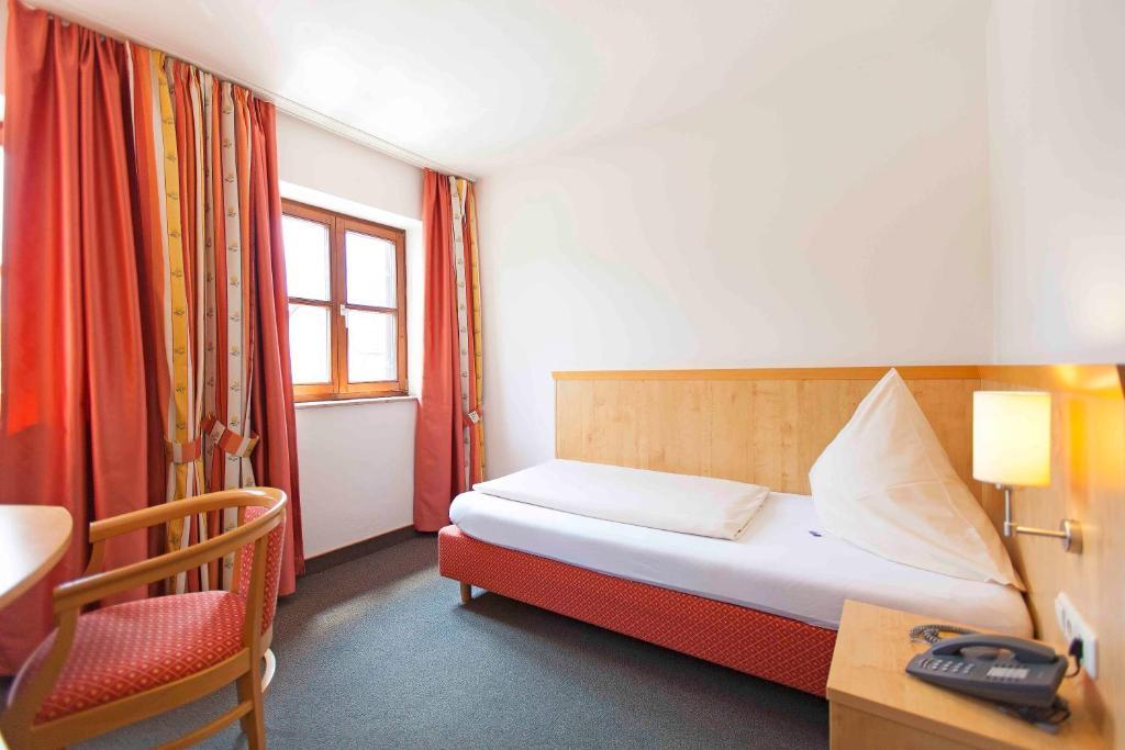 Alter Hof Hotel Vaterstetten Room photo